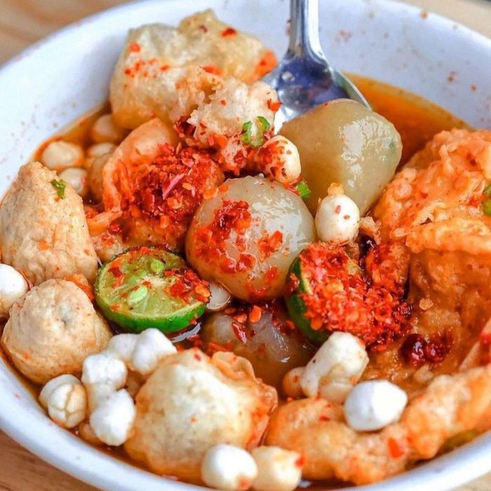 Makanan Pedas Khas Bandung yang Paling Populer