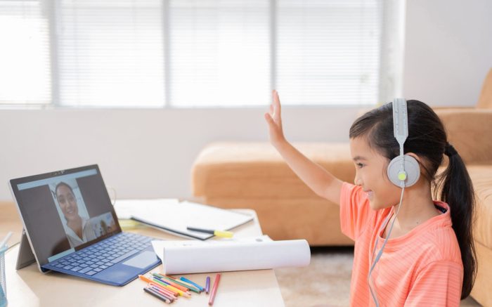 Dengan belajar.id, Belajar Bisa Dilakukan di Mana Saja - REFO