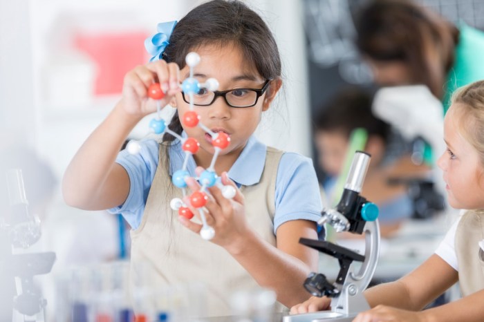 Cara Membuat Anak Pintar dan Cerdas Sejak Dalam Kandungan | HonestDocs