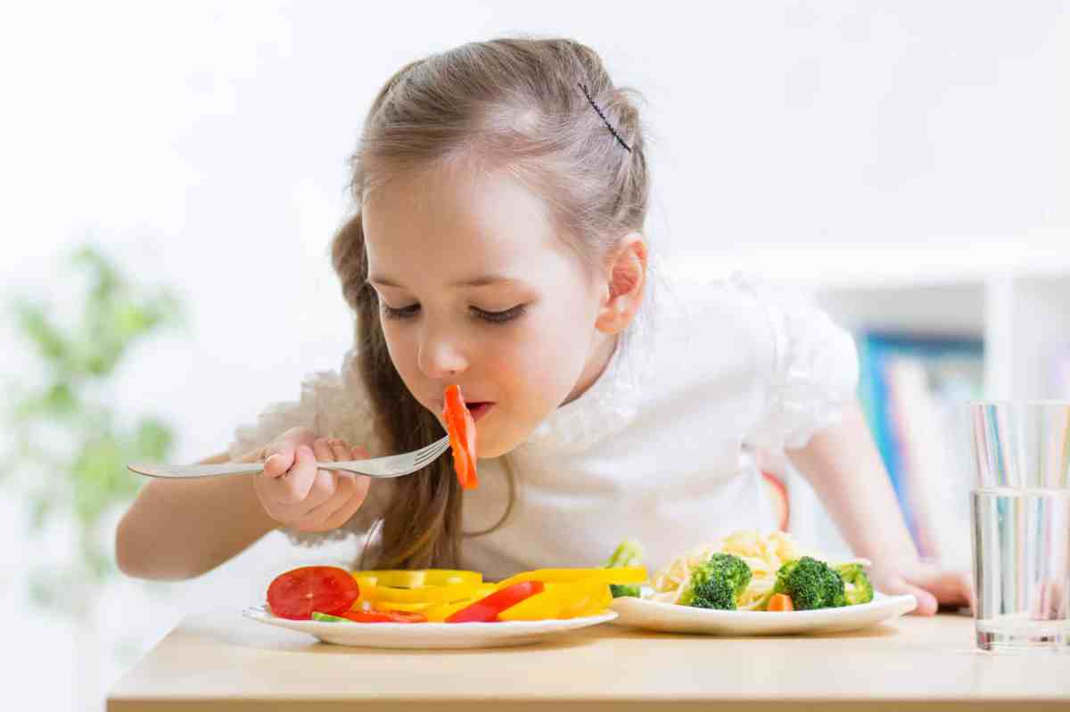 Meningkatkan nafsu makan - Thegorbalsla Anak nafsu makan