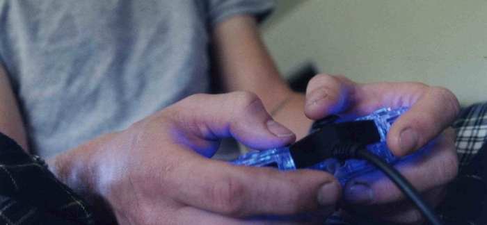 Efek main game pada anak