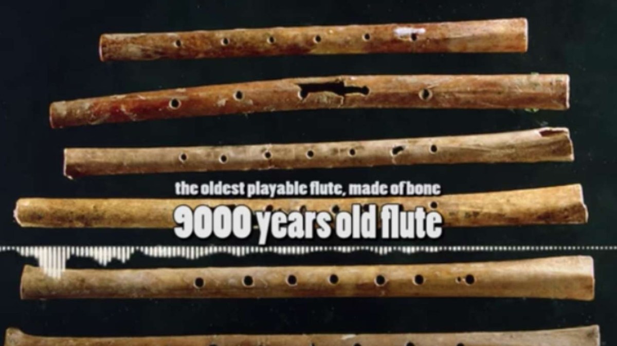 Seruling termasuk ke dalam alat musik