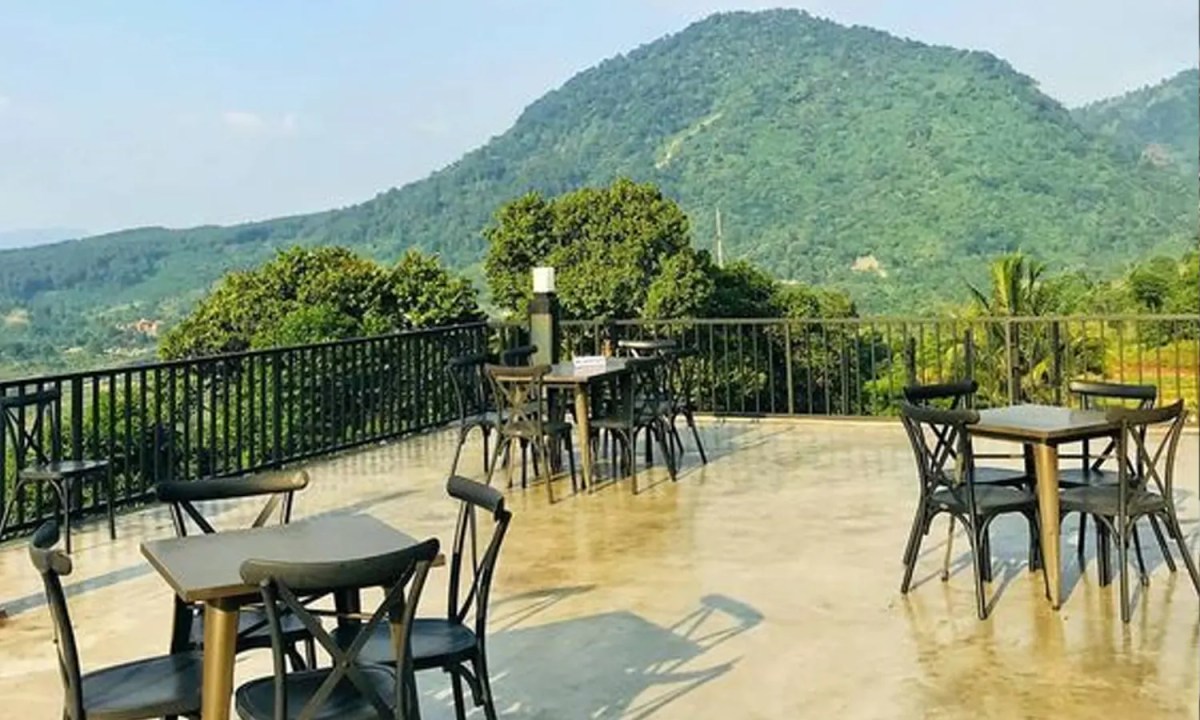 Tempat makan di sentul yang lagi hits