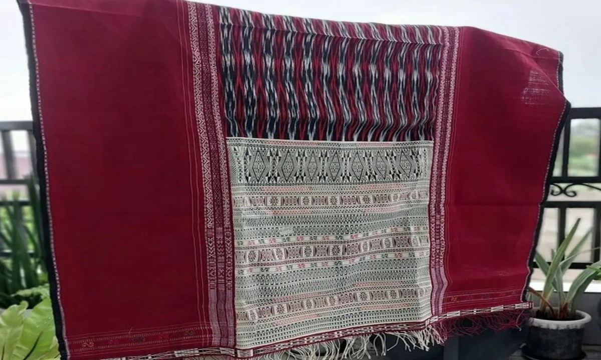 Kain ulos berasal dari