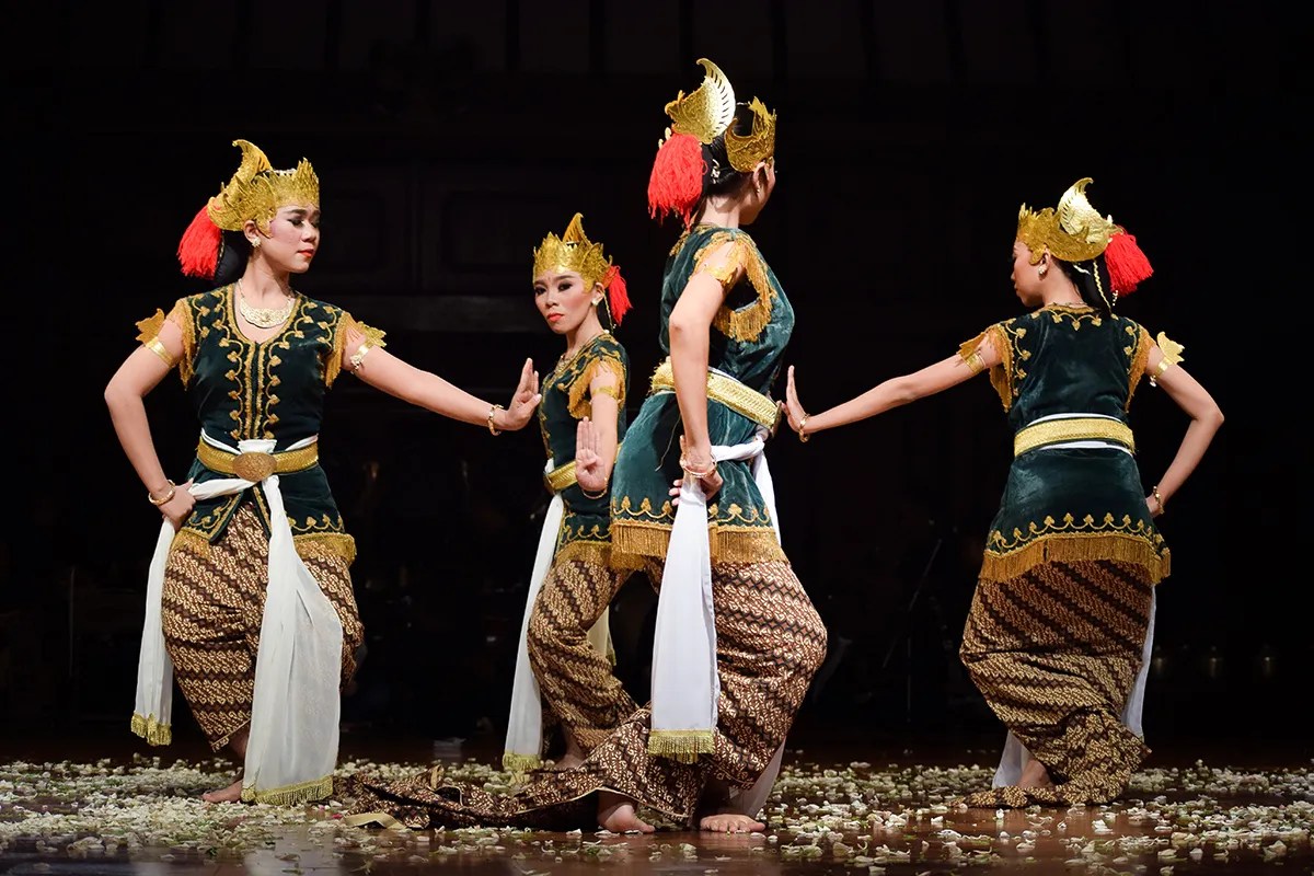 Tarian yang berasal dari jawa barat