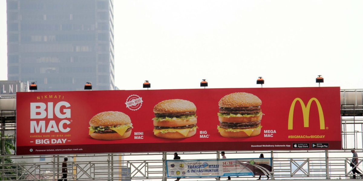 Reklame yang ditayangkan melalui media elektronik disebut